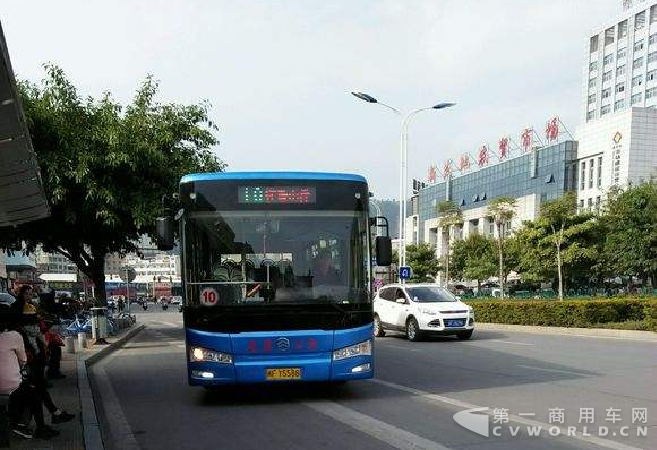 1金旅純電公交已經融入市民生活.png