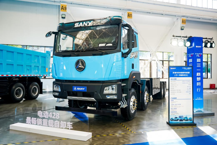 三一工車2025款新品發布會圓滿舉行6.png