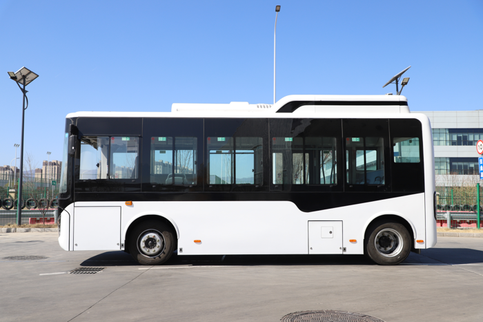 福田歐輝BJ6709短后懸城市客車上新 助力城市公共交通綠色轉型6.png