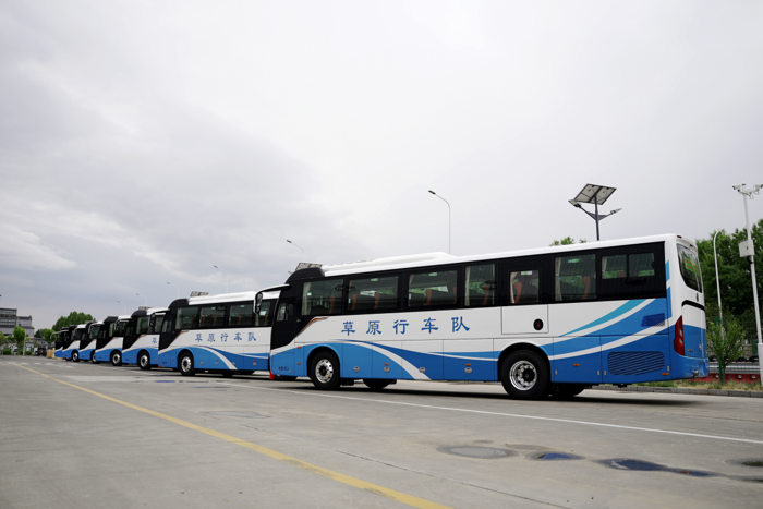 歐輝BJ6116城間客車批量交付呼倫貝爾草原行車隊2.png